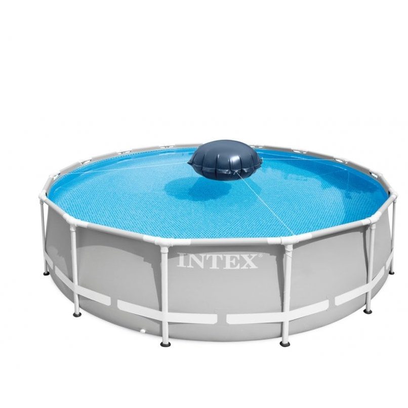 Air pillow to go under a pool cover