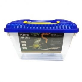 Betta Terra Collection Plastic Pet Case